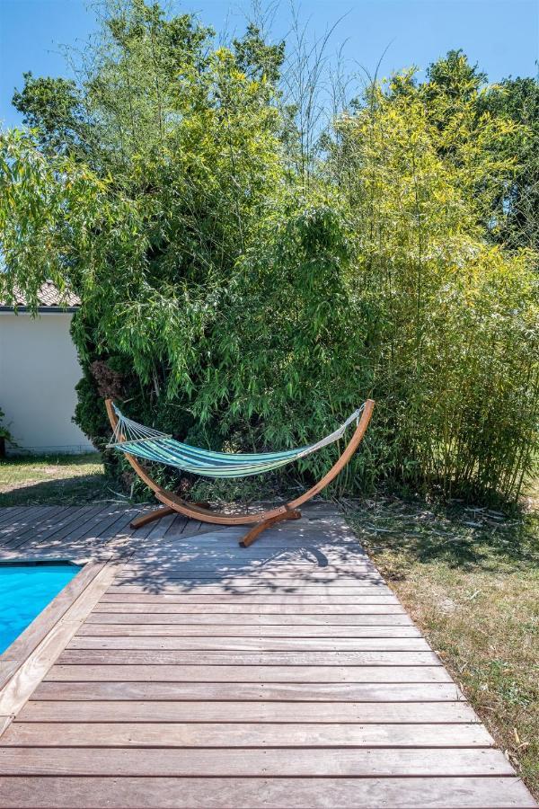 Villa Gena Saint-Medard-d'Eyrans Екстер'єр фото